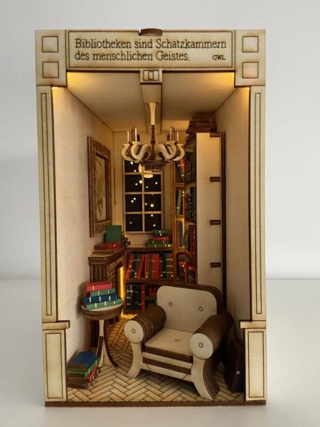 Bibliothek - Book Nook